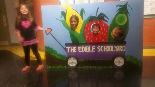 earthquakers-twins-micaela-grace-edible-school-yard-childrens-museum-summer